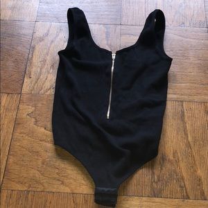 Black zipper thong bodysuit in s/m